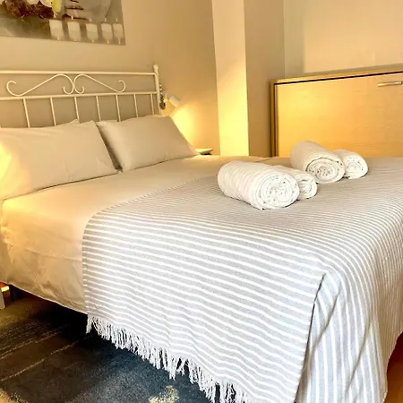 Centrico Con Parking En Appartement *